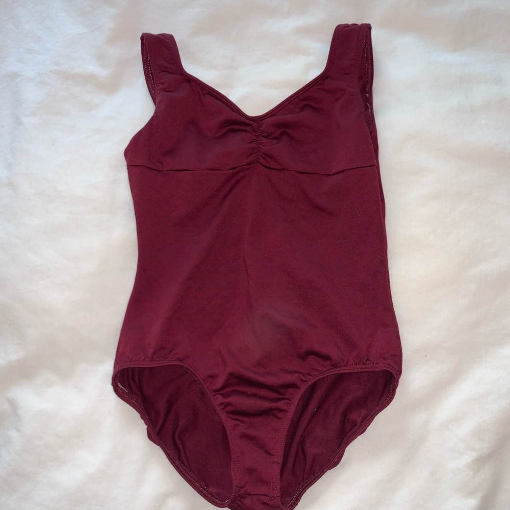 Motion wear maroon leotard